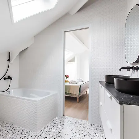 Pleasant - 2p - Parc Des Expositions